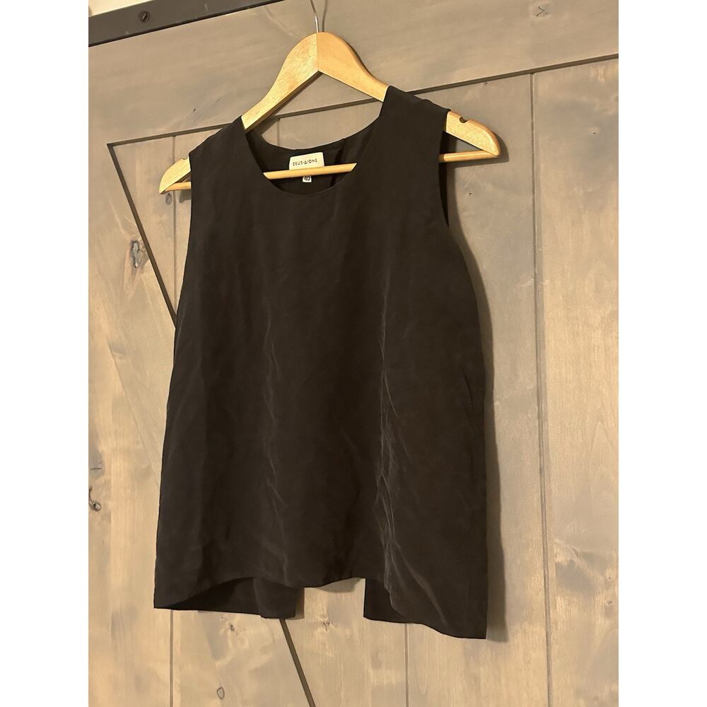 Zeus + Dione Drios Silk Sleeveless Blouse Size M Minimalist theory Preppy Artsy